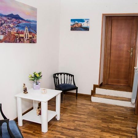 O' Sole E' Napule Bed and Breakfast Νάπολη Εξωτερικό φωτογραφία