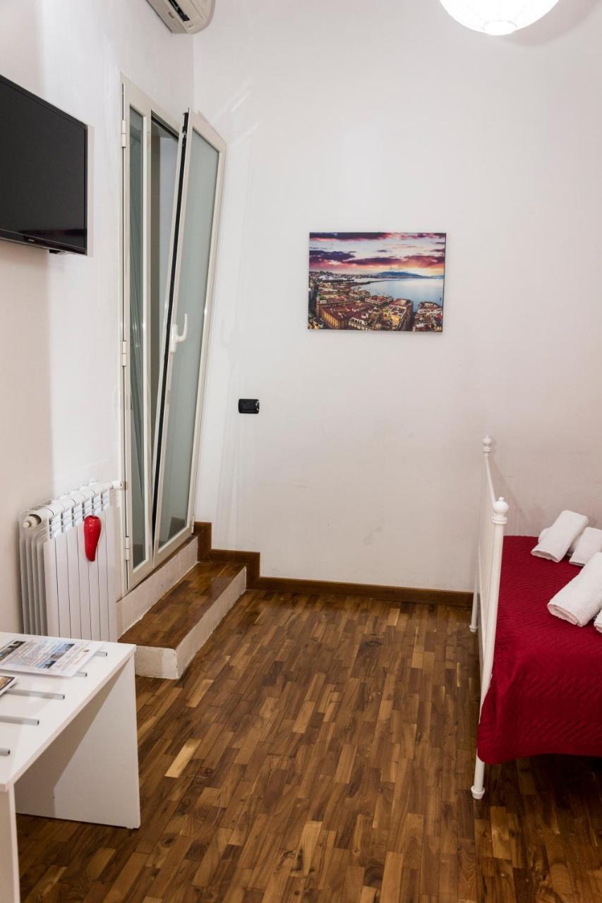O' Sole E' Napule Bed and Breakfast Νάπολη Εξωτερικό φωτογραφία